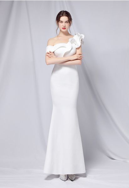 Ruffle One-Shoulder Mermaid Satin Gown in White