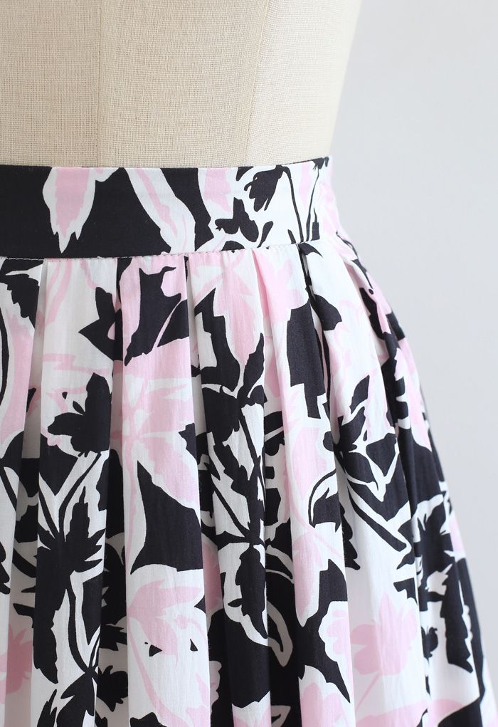 Summer Floral Print Pleated Midi Skirt in Black