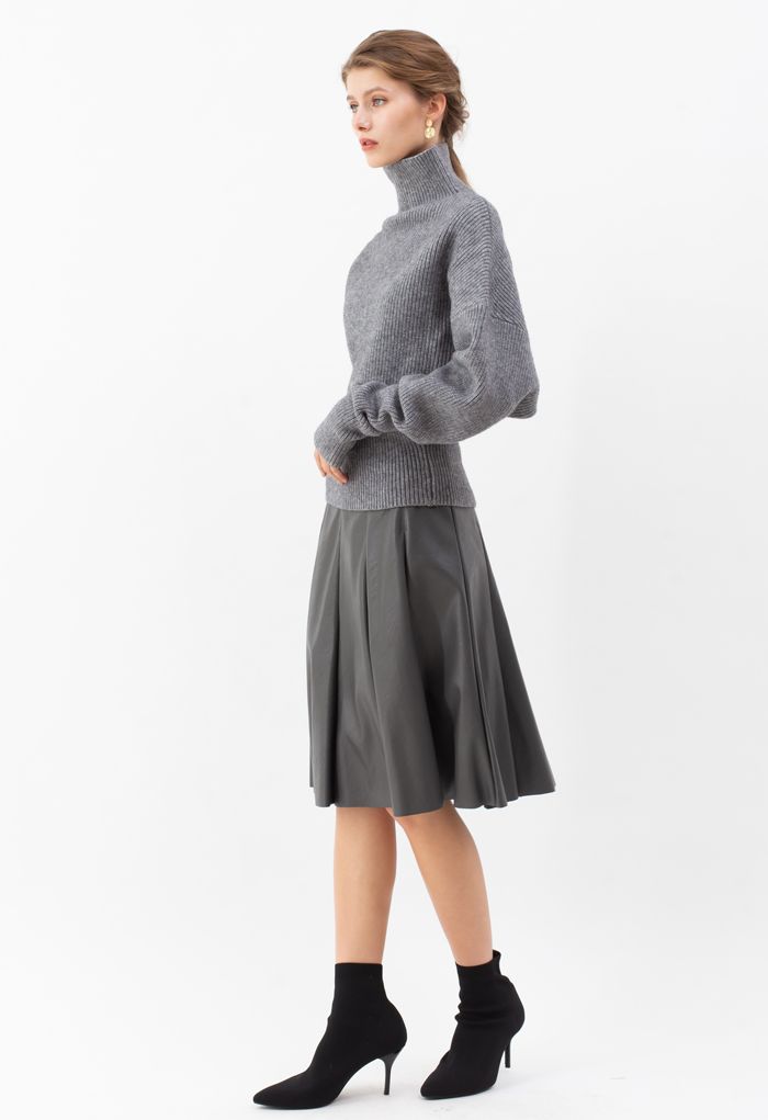 Batwing Sleeves Turtleneck Rib Knit Sweater in Grey