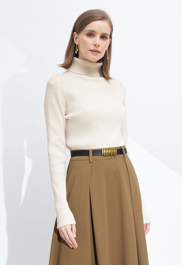 Turtleneck Long Sleeve Ribbed Knit Top in Ivory