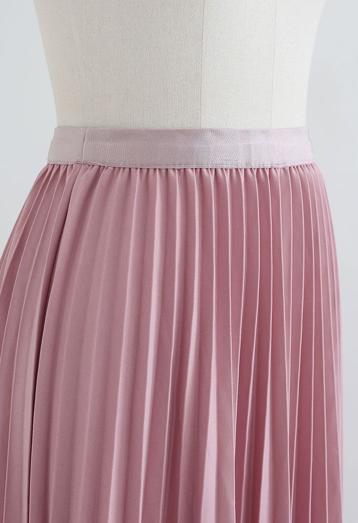 Simplicity Pleated Midi Skirt in Pink