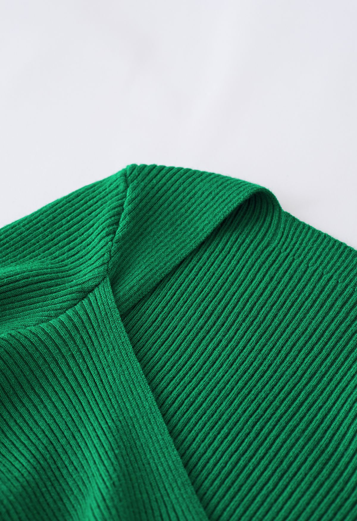 Sweetheart Twist Front Ribbed Knit Top in Green