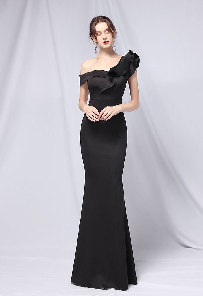 Ruffle One-Shoulder Mermaid Satin Gown in Black