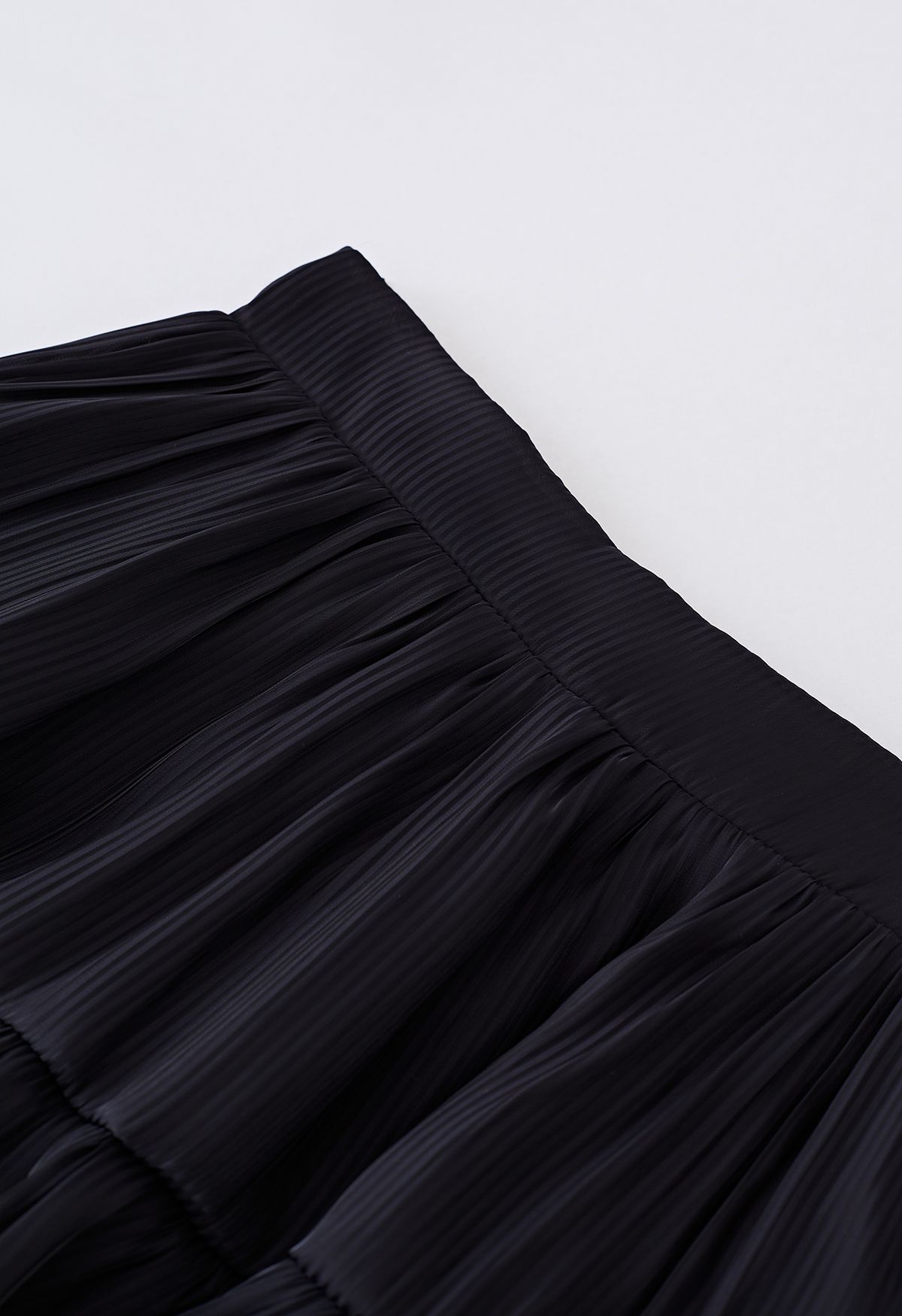 Glimmer Ruched Flare Mini Skirt in Black
