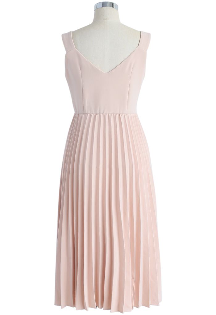 Felicity Comes Around Pleated Cami Dress in Pink 