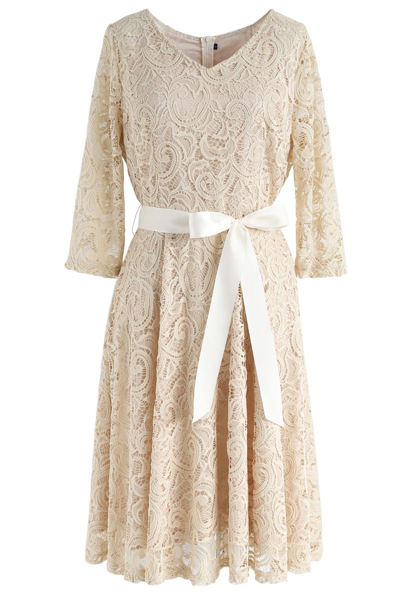 Reminisce Autumn V-Neck Lace Dress in Apricot