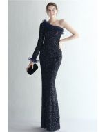 One-Shoulder Organza Trim Sequined Gown in Navy